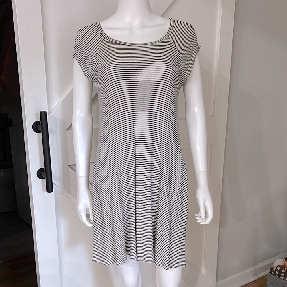 FINAL PRICE! Has Pockets Ribbed Striped Comfy Short Sleeve Scoop Neck Mini Dress